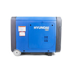 Hyundai 4000W / 4.0kW Portable Petrol Inverter Generator, Remote Keyfob & Electric Start, Wheel Kit & Closed Case Design | HY4500SEI