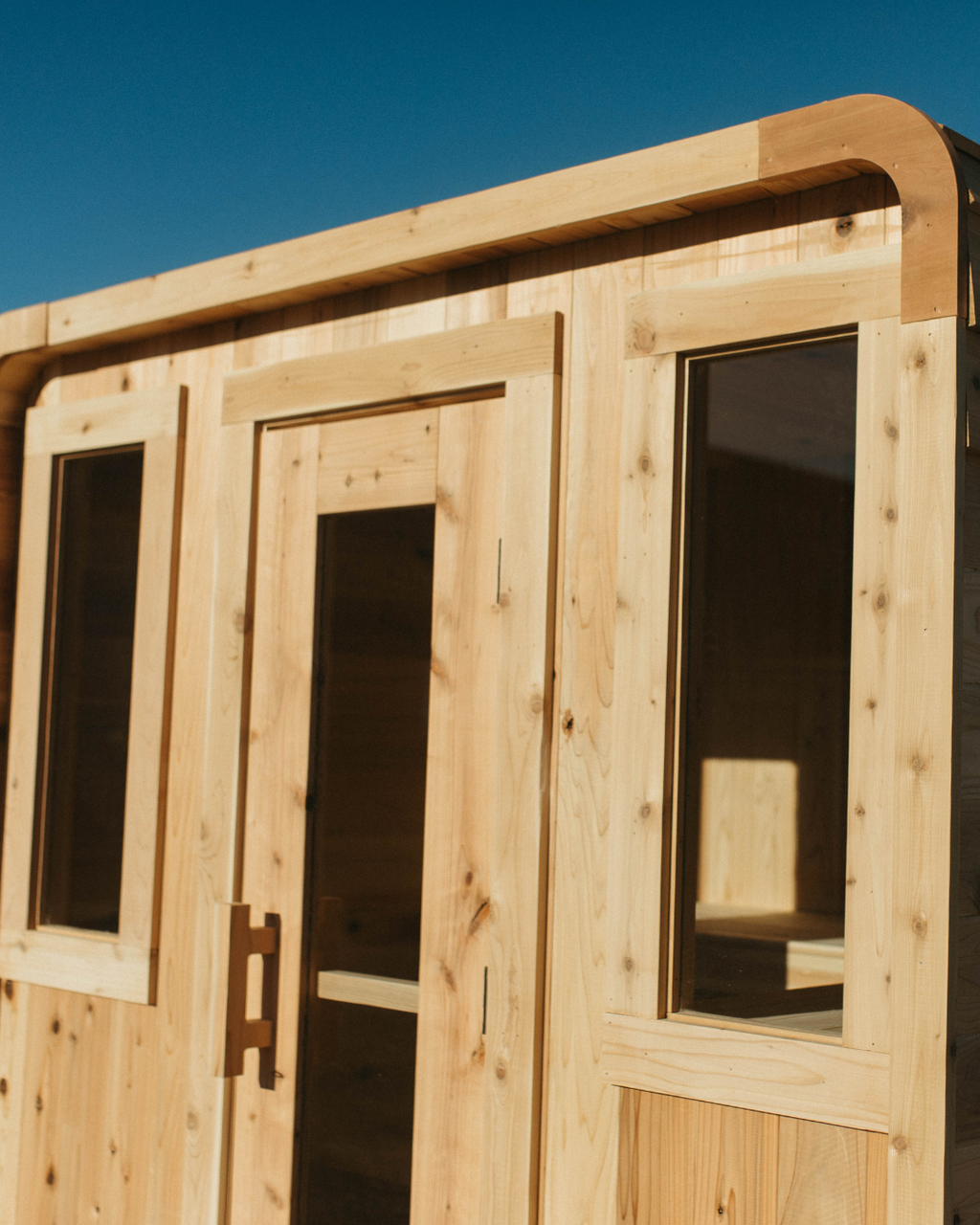 FORGE PRO SAUNA (6 Person)