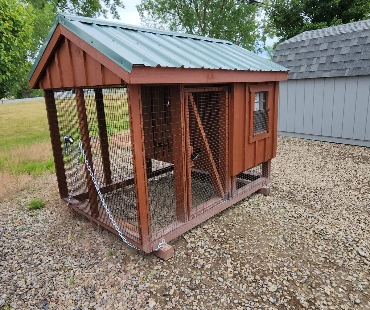 5' X 7' B&B CHICKEN COOP - RUSTIC CEDAR - Garden Time