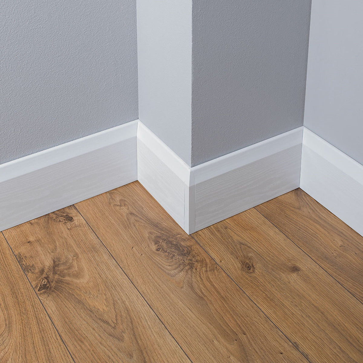 150mm Chamfered 90° External Corner Joint