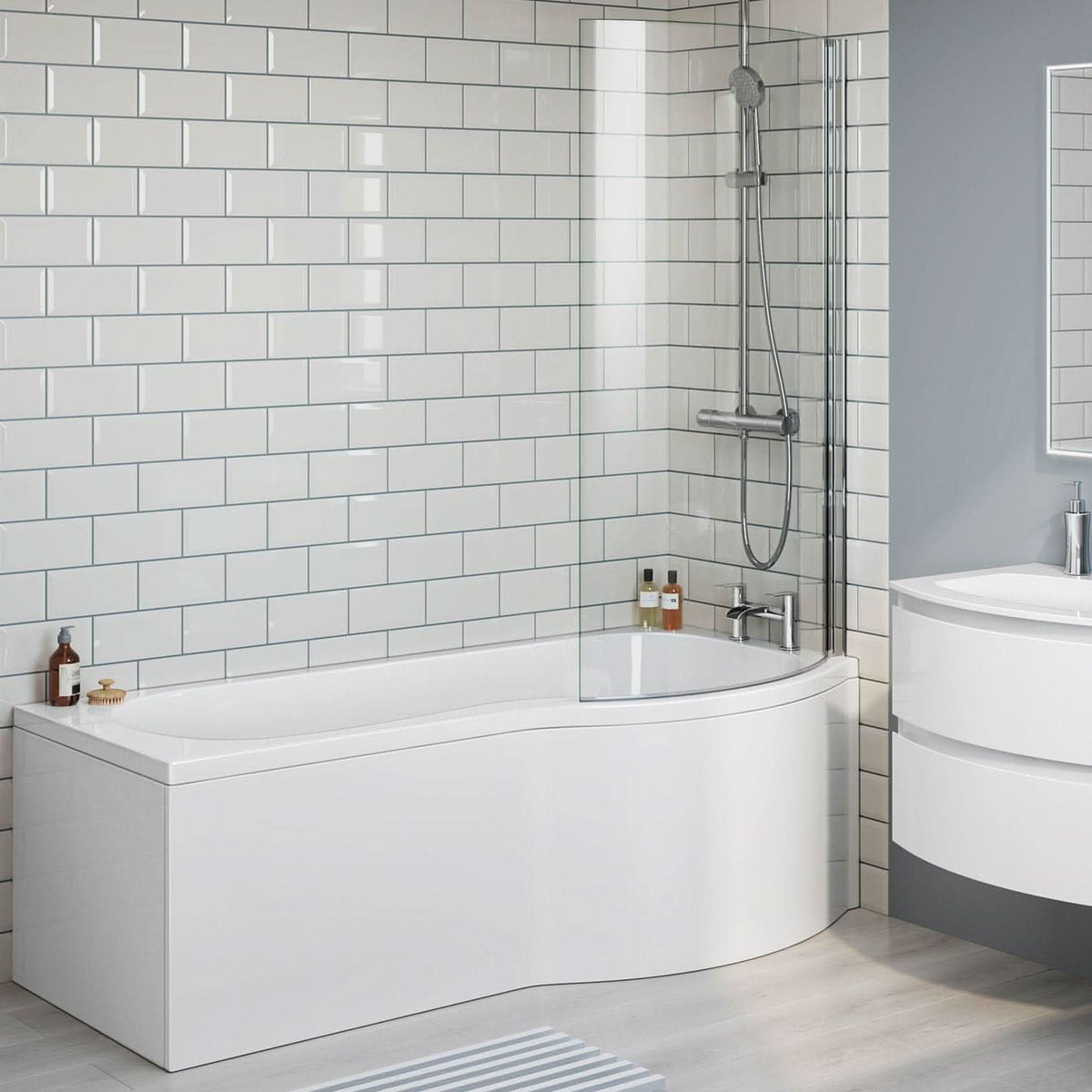 iBathUK Soffra Right Hand P-Shaped Shower Bath, Luxury Acrylic Straight Bathtub with Glass Screen & Matching Front Panel, P Shaped Bath with Screen, 1700mm