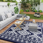 8' x 10' Reversible Waterproof Outdoor Rug, Plastic Straw with Blue & White Rhombus Border