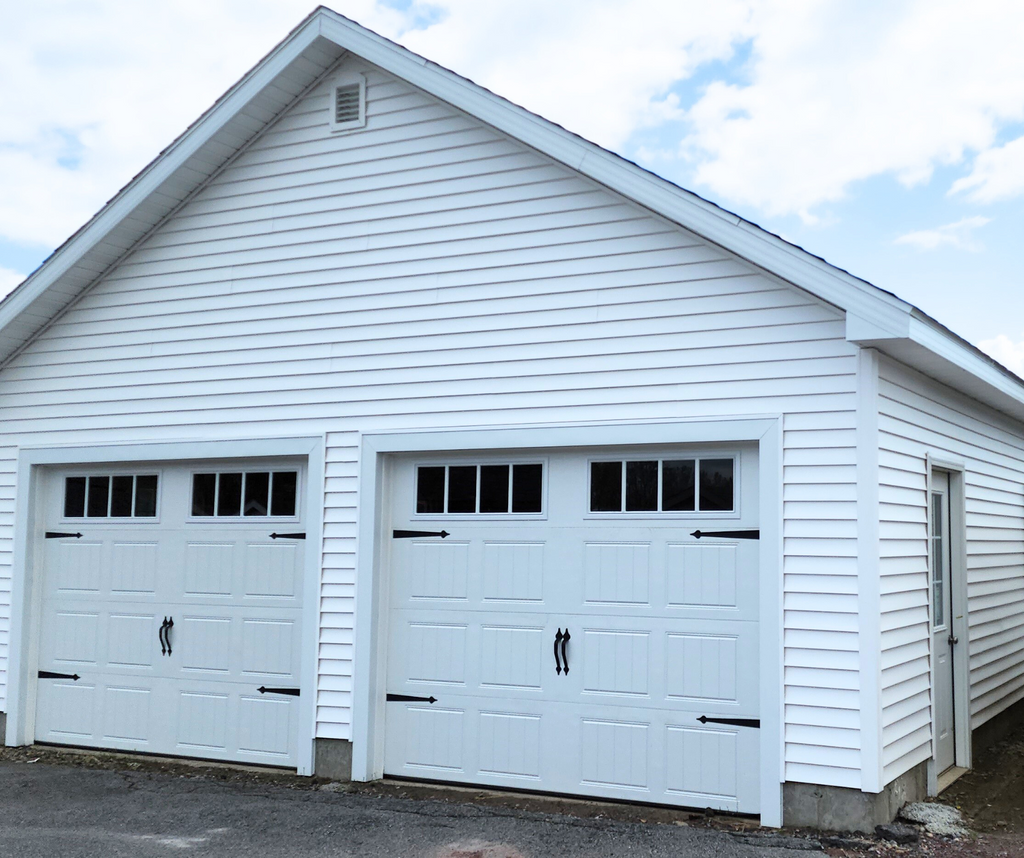 DISPLAY- 24' X 24' VINYL GARAGE - WHITE