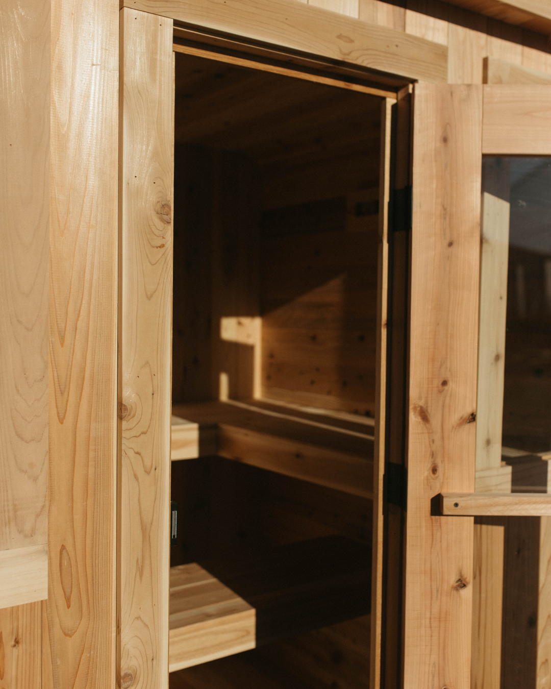 FORGE PRO SAUNA (6 Person)
