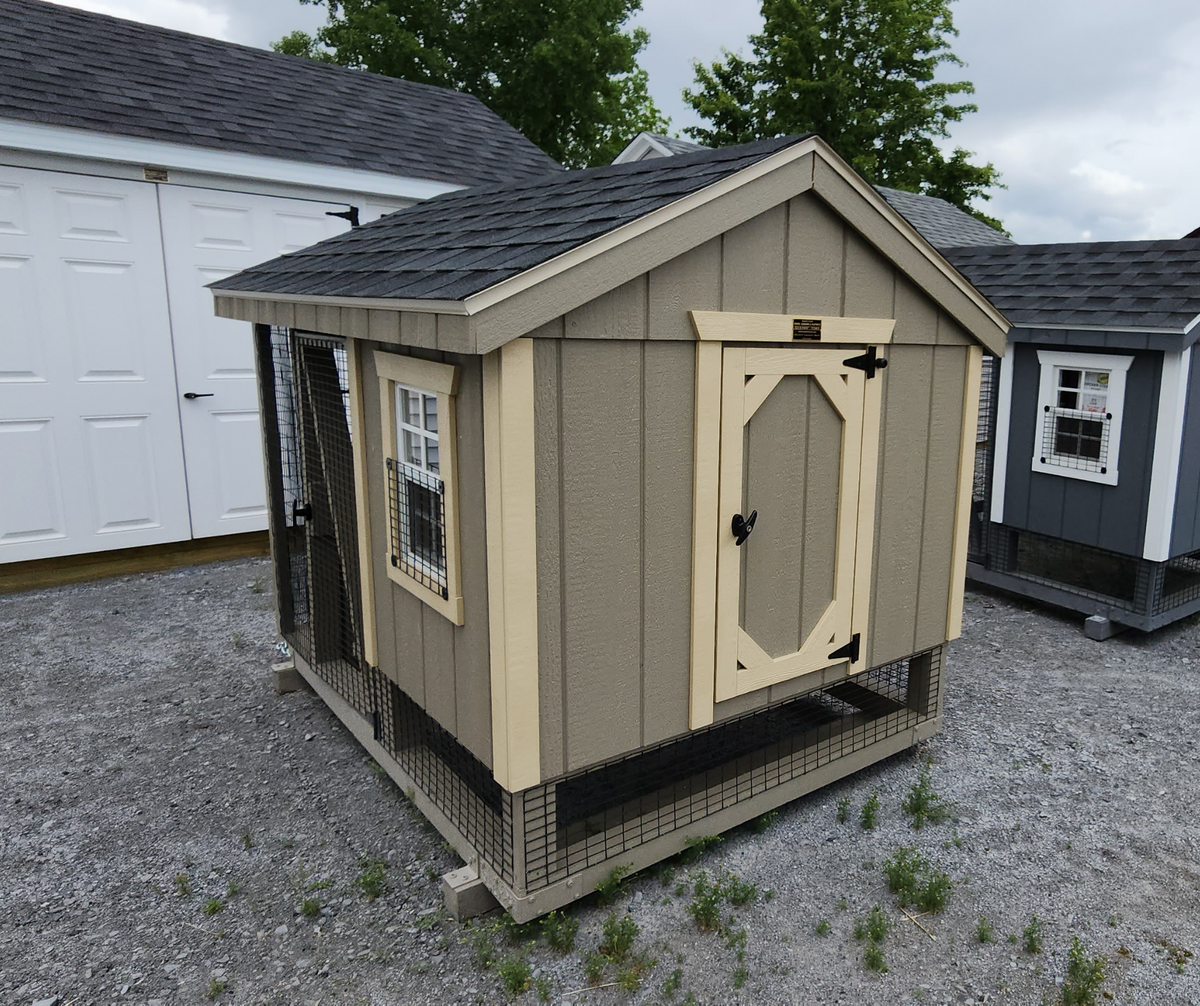 5' X 7' DURATEMP CHICKEN COOP - CLAY