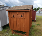 4' X 4' B&B CHICKEN COOP - CEDAR