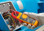 Fluke 302+ Digital Clamp Meter, 30mm Jaw, Measures AC Current to 400A, Measures AC/DC Voltage to 600V, Includes 2 Year Warranty