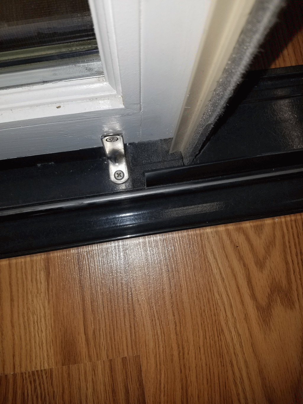 514 New Style - Dust Block - Fiberglass Sill Effective 2/19/96