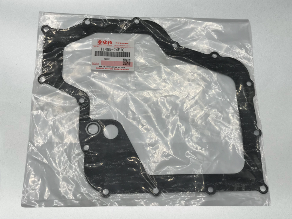 Suzuki OEM 1999-24 HAYABUSA GSX1300R GSX 1300 R OIL PAN GASKET 11489-24F10