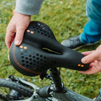 MiRIDER One Comfort Gel Saddle with Rear Light