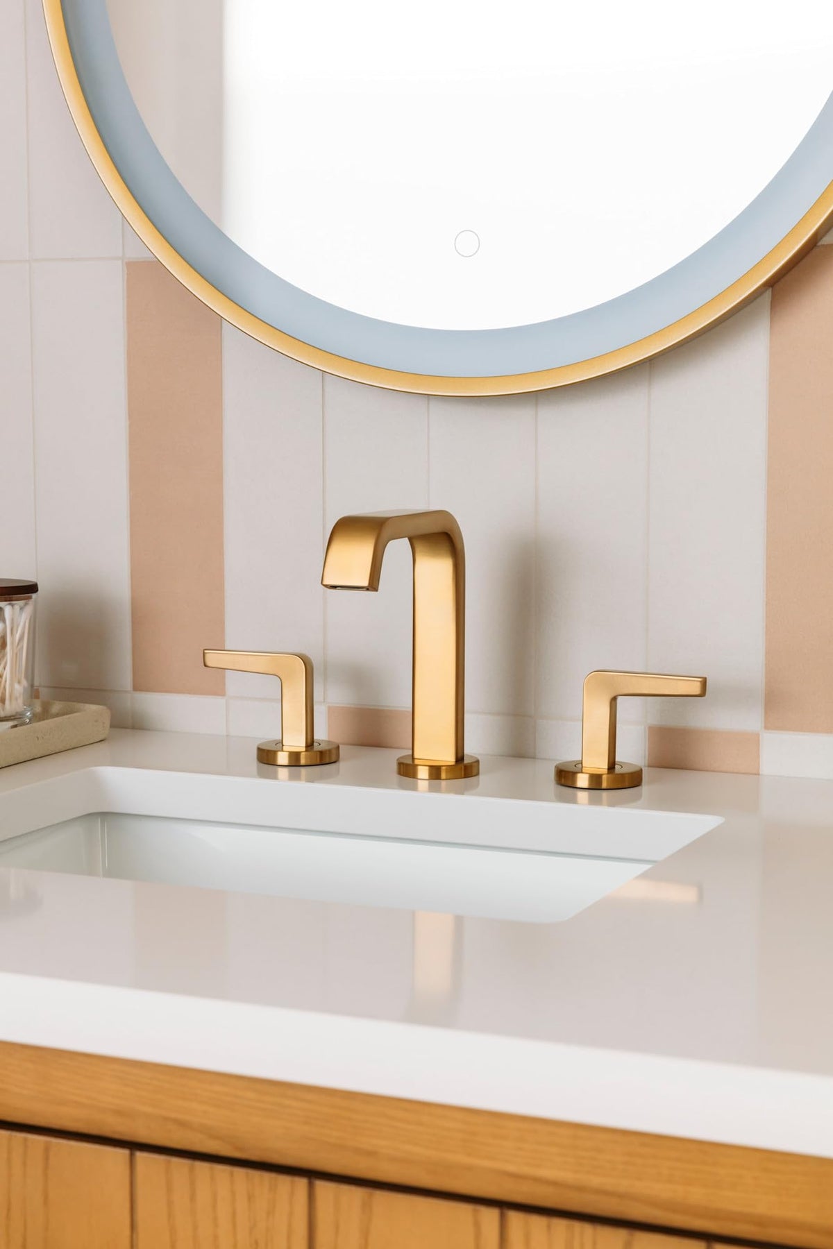 Open Box - Signature Hardware 485010 - Bathroom Sink Faucets Faucet