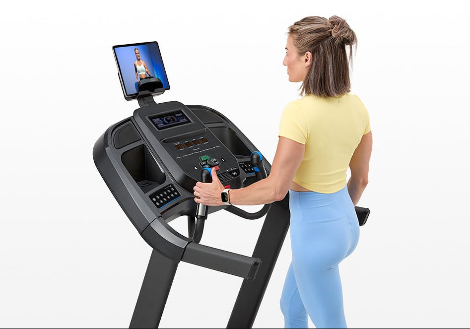 7.0 AT Treadmill