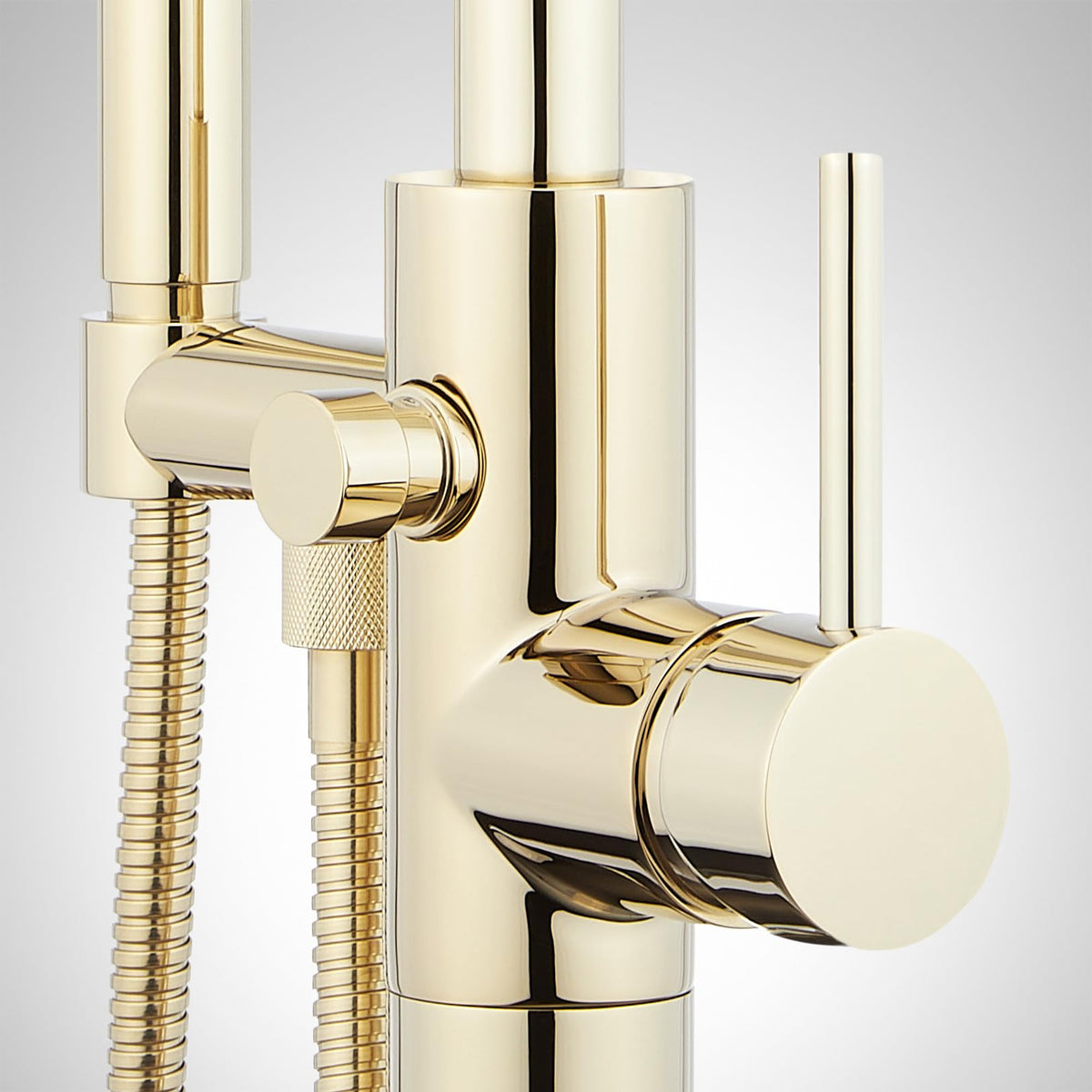 Open Box - Signature Hardware SHLEFS2000GCP - Tub Filler Faucet
