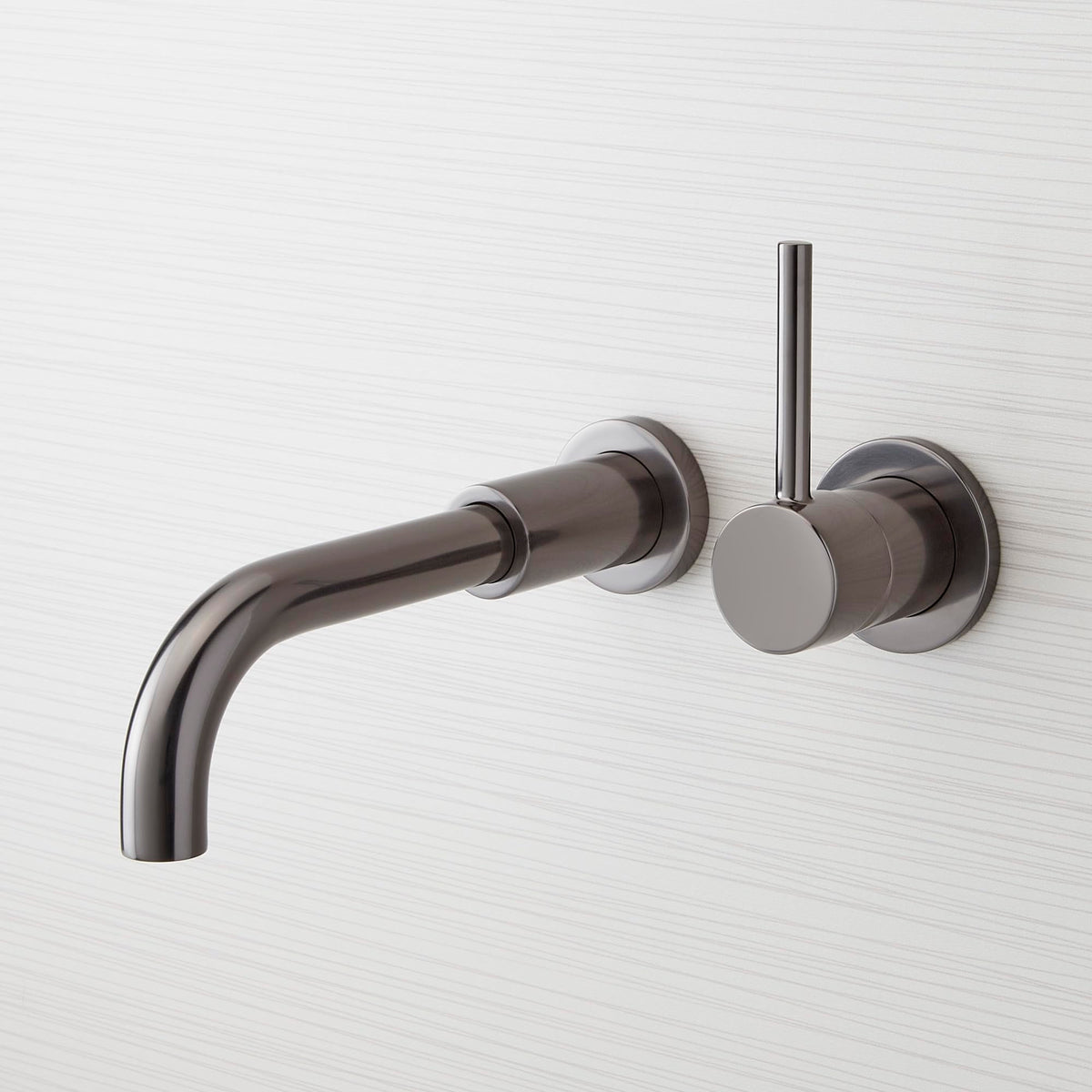 Open Box - Signature Hardware SHWSCLE207PB - Bathroom Sink Faucets Faucet