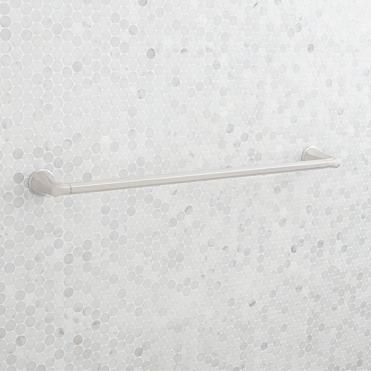 Open Box - Signature Hardware SHEL555004BG - Bathroom Hardware