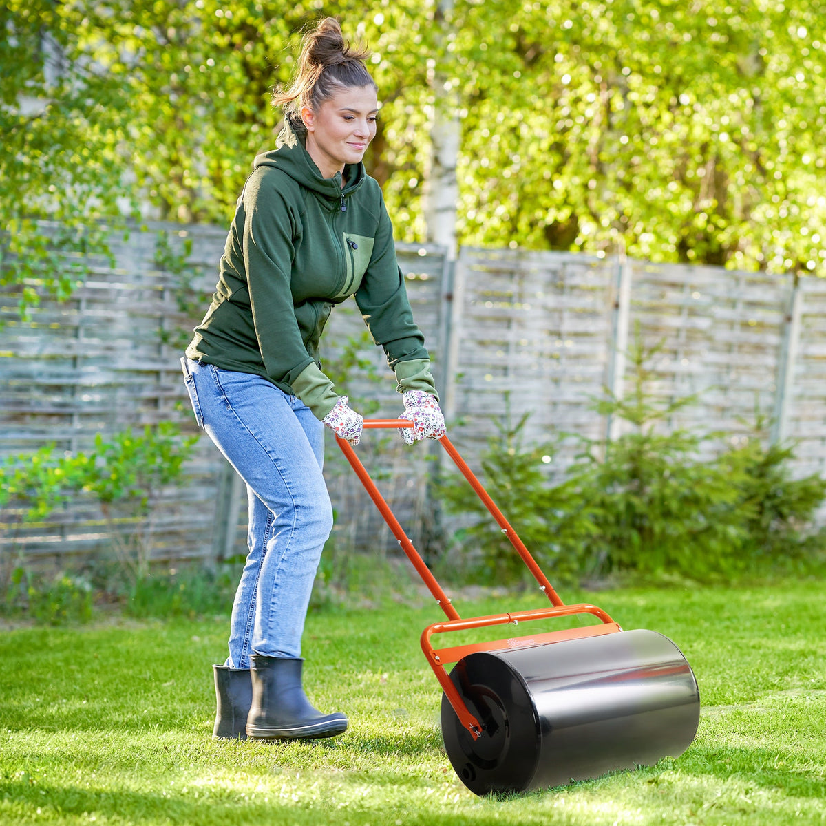 20" Heavy Duty Lawn Roller, Filled with 11 Gal Water/136 Lbs Sand, Red