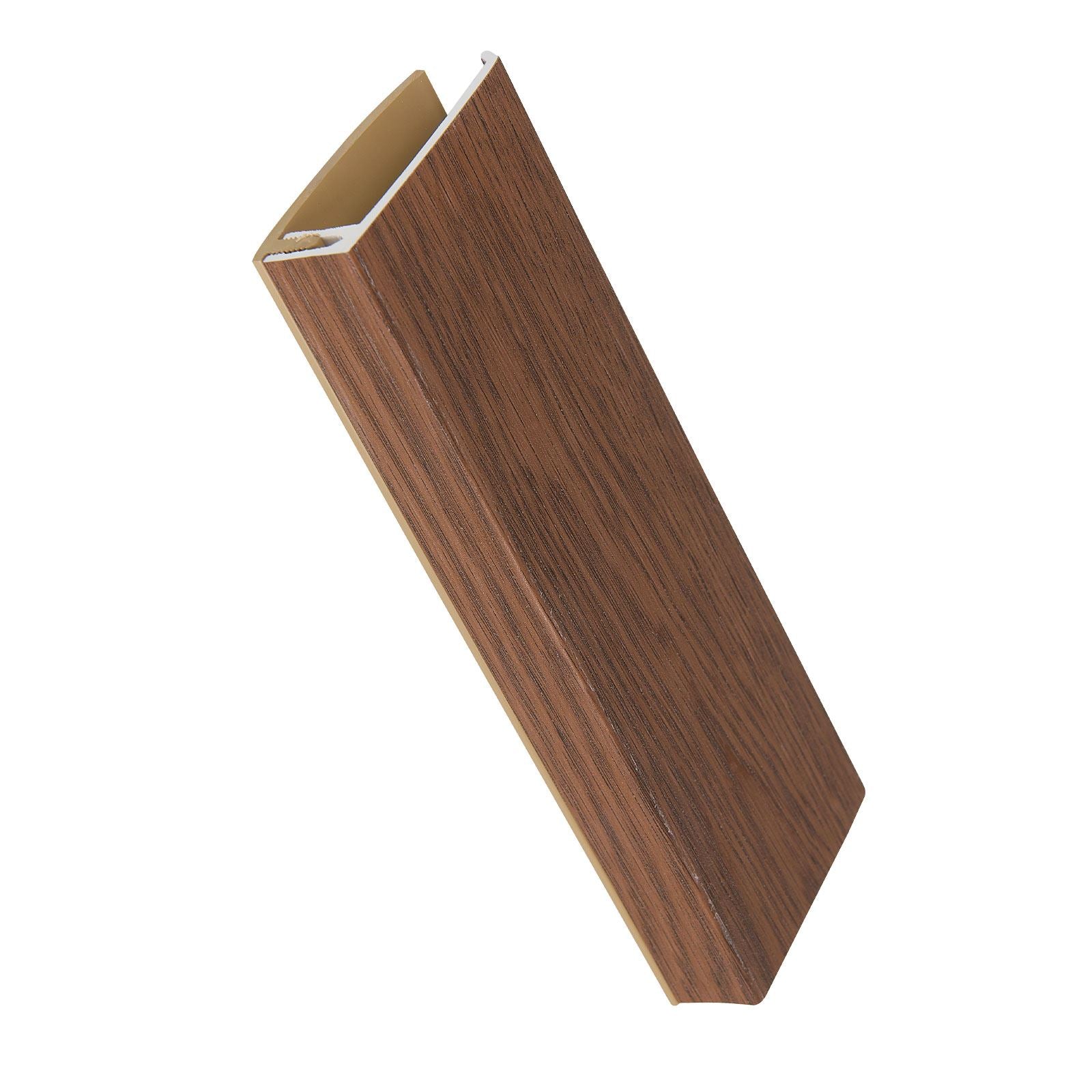 Example of NatureClad Cladding 2-Part Universal Channel Trim
