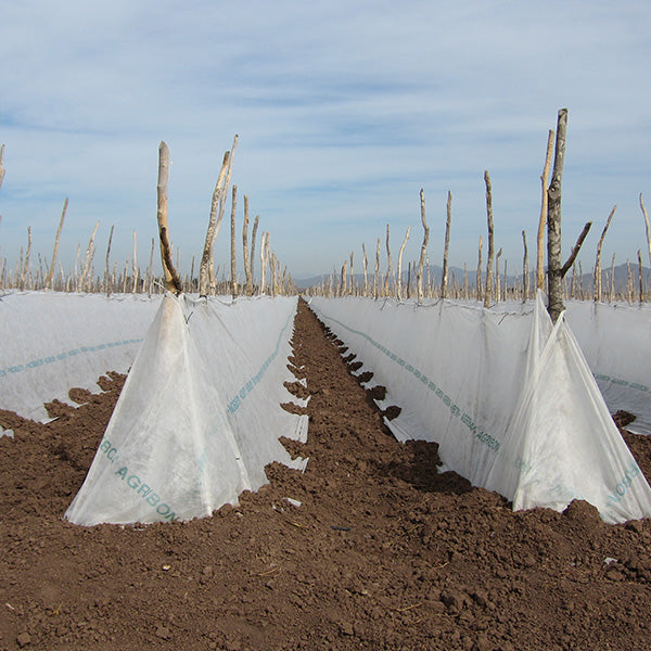 Agribon AG-30 Frost Protection Floating Row Cover
