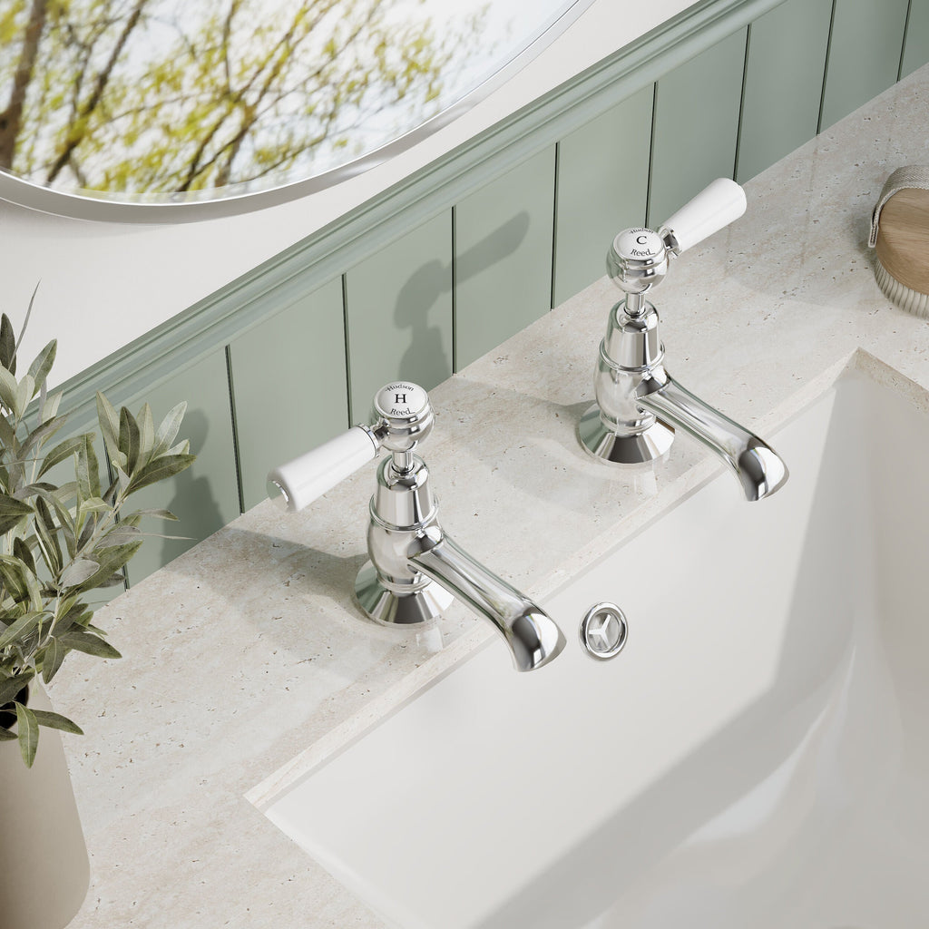 Claremont Topaz Lever Basin Pillar Taps