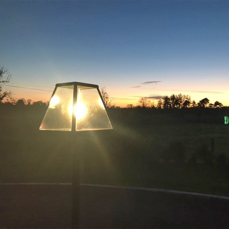 Contemporary lamp post in galvanised steel 1.8m (BR02)