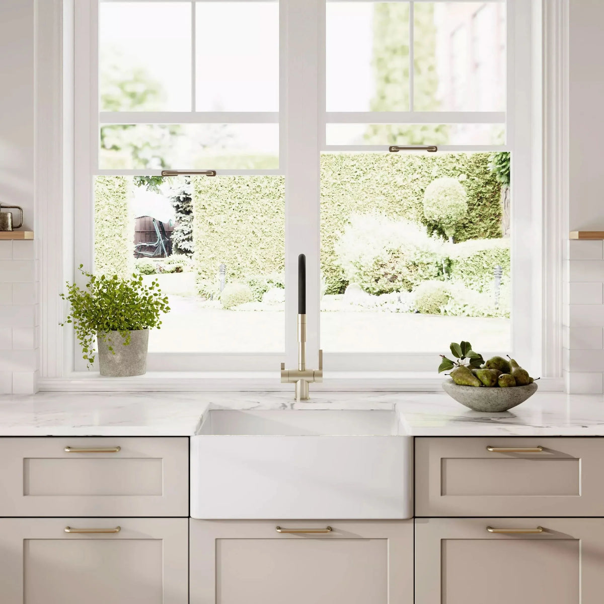 Inspire Single Bowl Butler Sink With Offset Waste