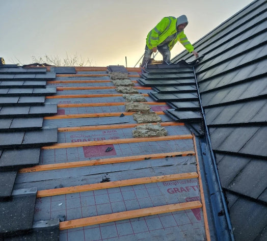 Breather Membrane Roof Underlay with Pre Fitted Overlap Tape 1m x 20m