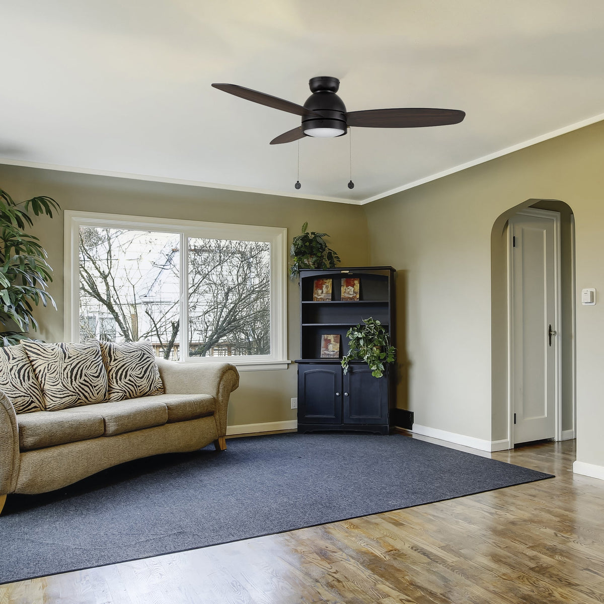 GREENWOOD 52" 3-Blade Flush Mount Ceiling Fan with LED Light & Pull Chain
