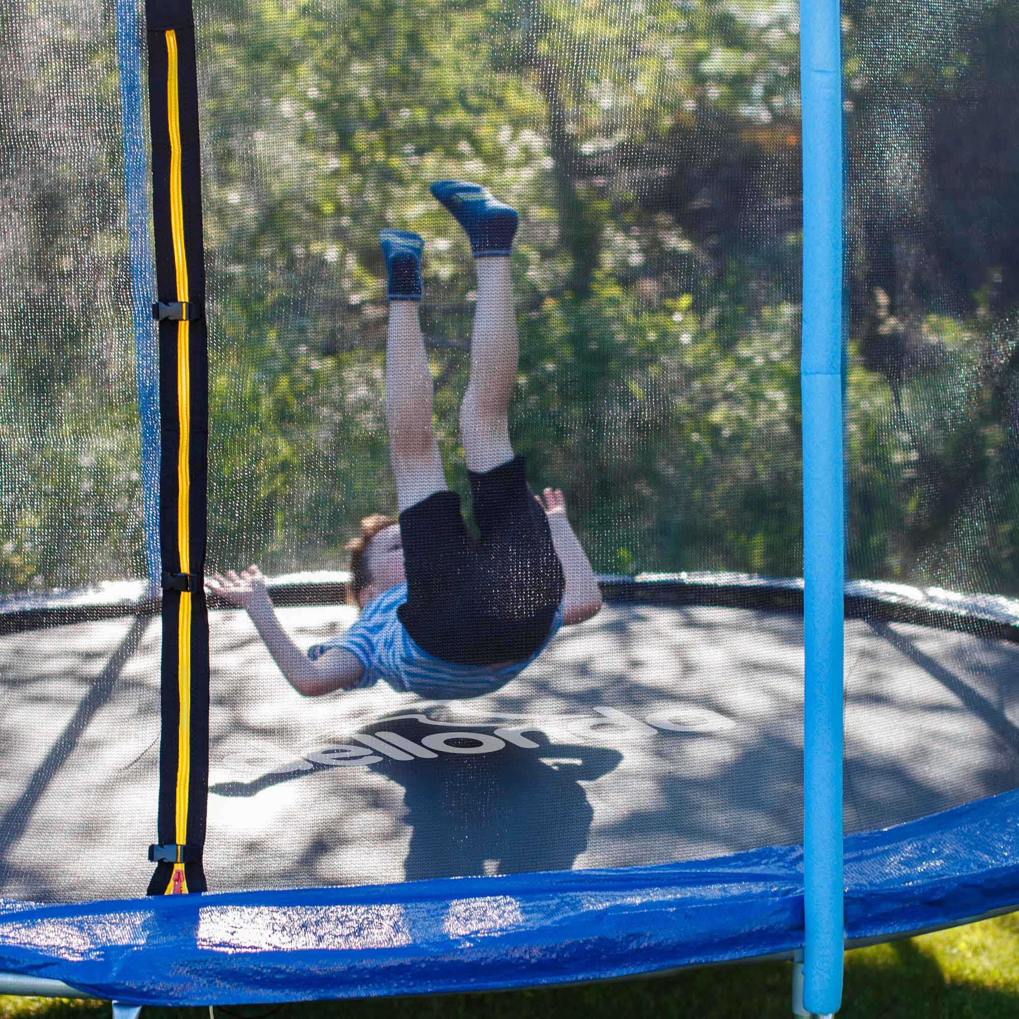 10ft Heavy-Duty Outdoor Trampoline For Kids with Safety Enclosure Net - DL68
