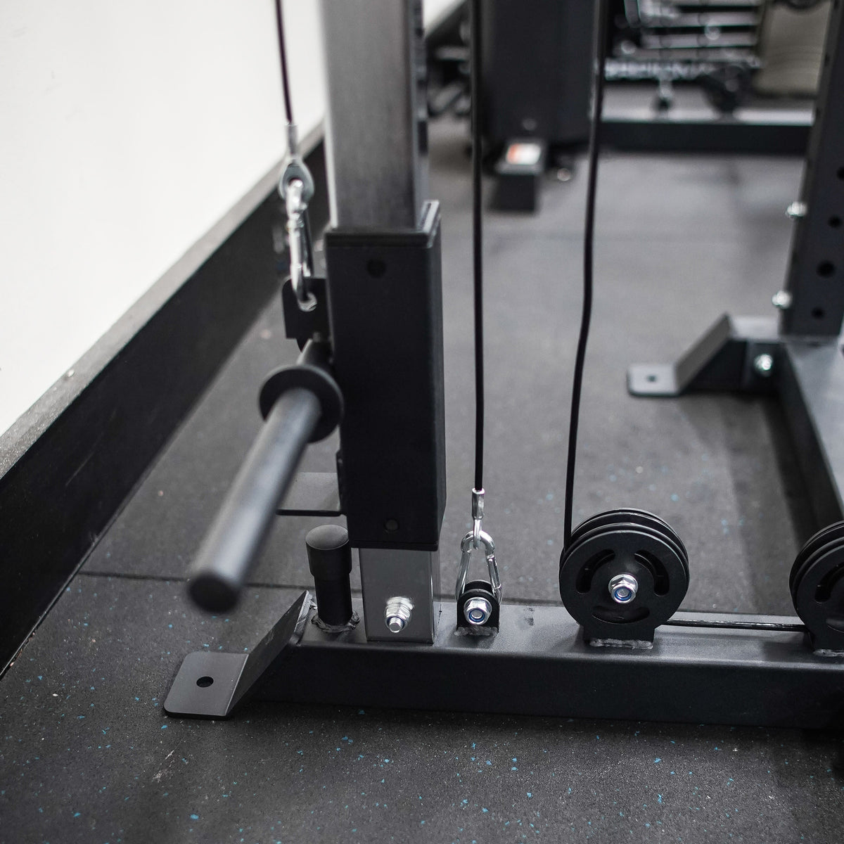 Muscle Motion Valor Power Rack with High Low Pulley