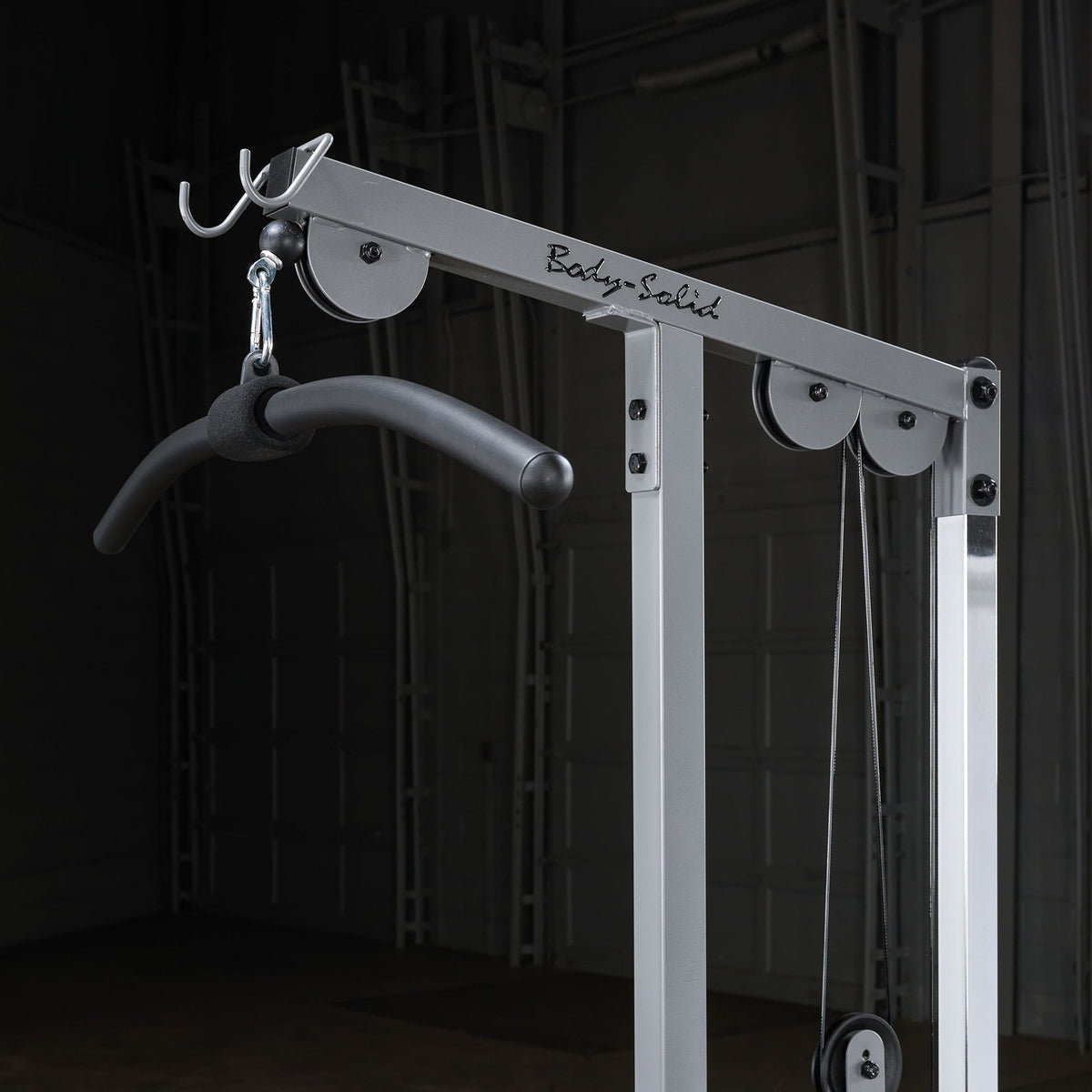 Body Solid Pro Lat Pulldown Low Row Machine (Plate Loaded) - GLM83