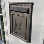 Traditional Irish Post in pearl grey for A4 sized letters (H114)