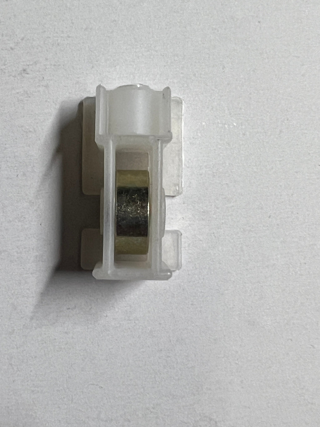 S1065 - Horizontal Sliding Window Roller With Plastic Housing 17/32 Inch dai Metal Wheel Reynolds