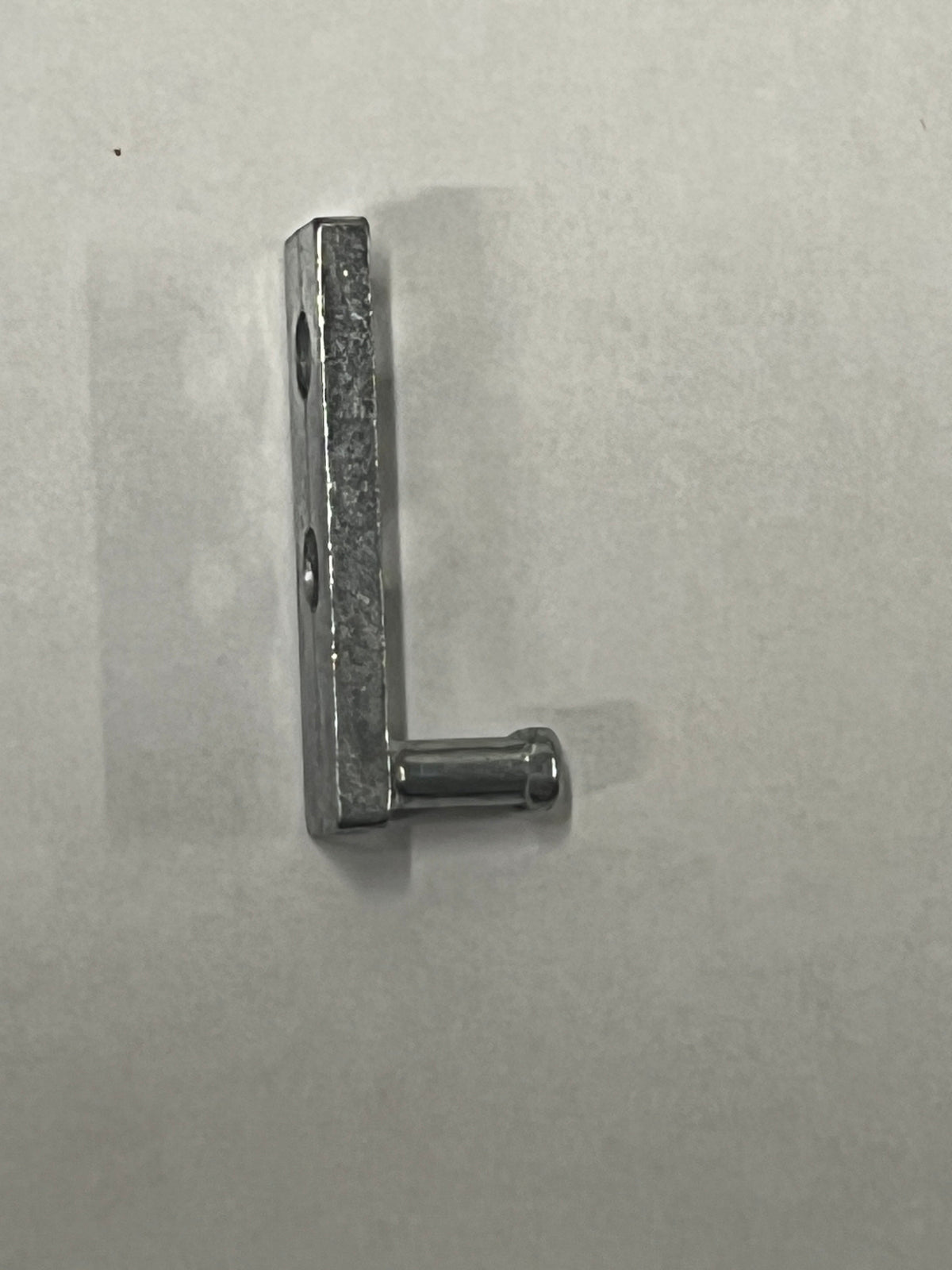 708 - H3  (Concealed Jamb Liner) DH Tilt Pivot Pin