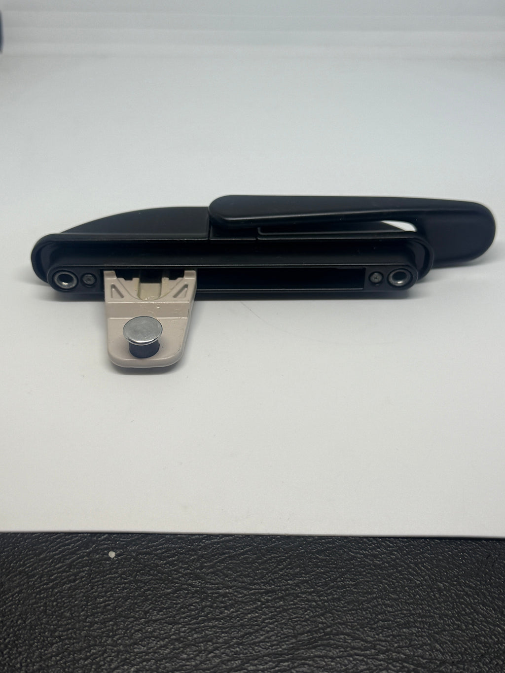 987 - Roto Vinyl Casement Window Lock New style
