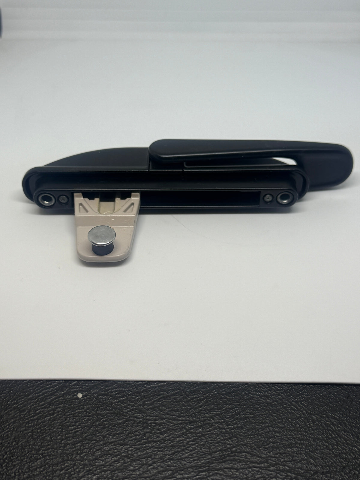987 - Roto Vinyl Casement Window Lock New style