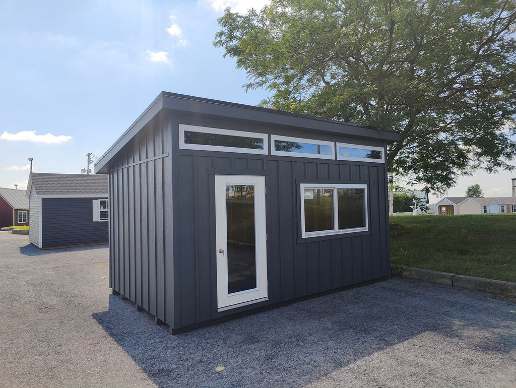 10x14 Studio Modern