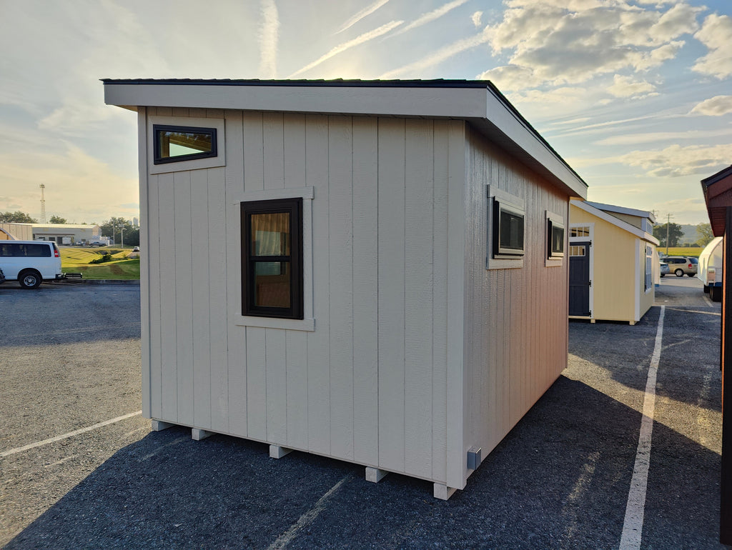 10x14 Studio Modern