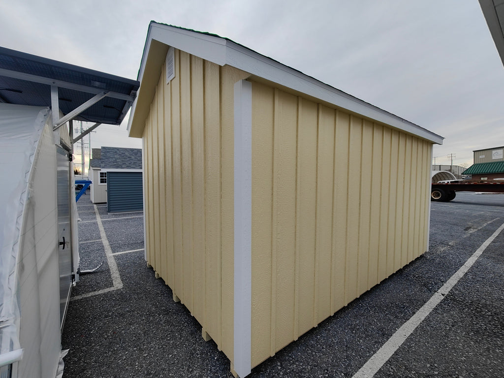 10×16 Board & Batton Villa