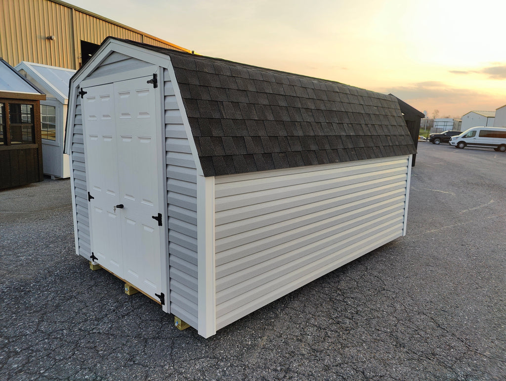 8x12 Vinyl Minibarn