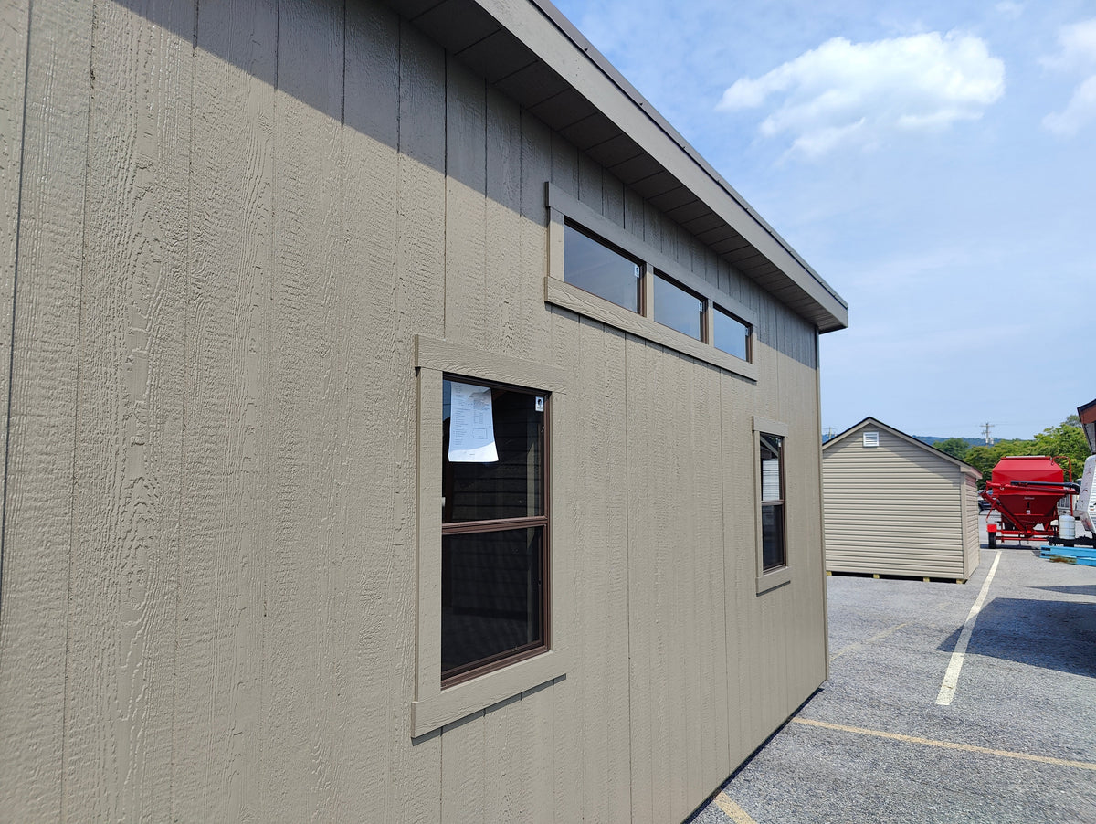 12x20 Studio Modern