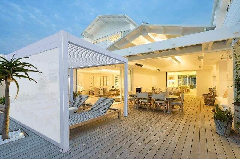 Wind/Sun Resistant Screen - Villa Pergola