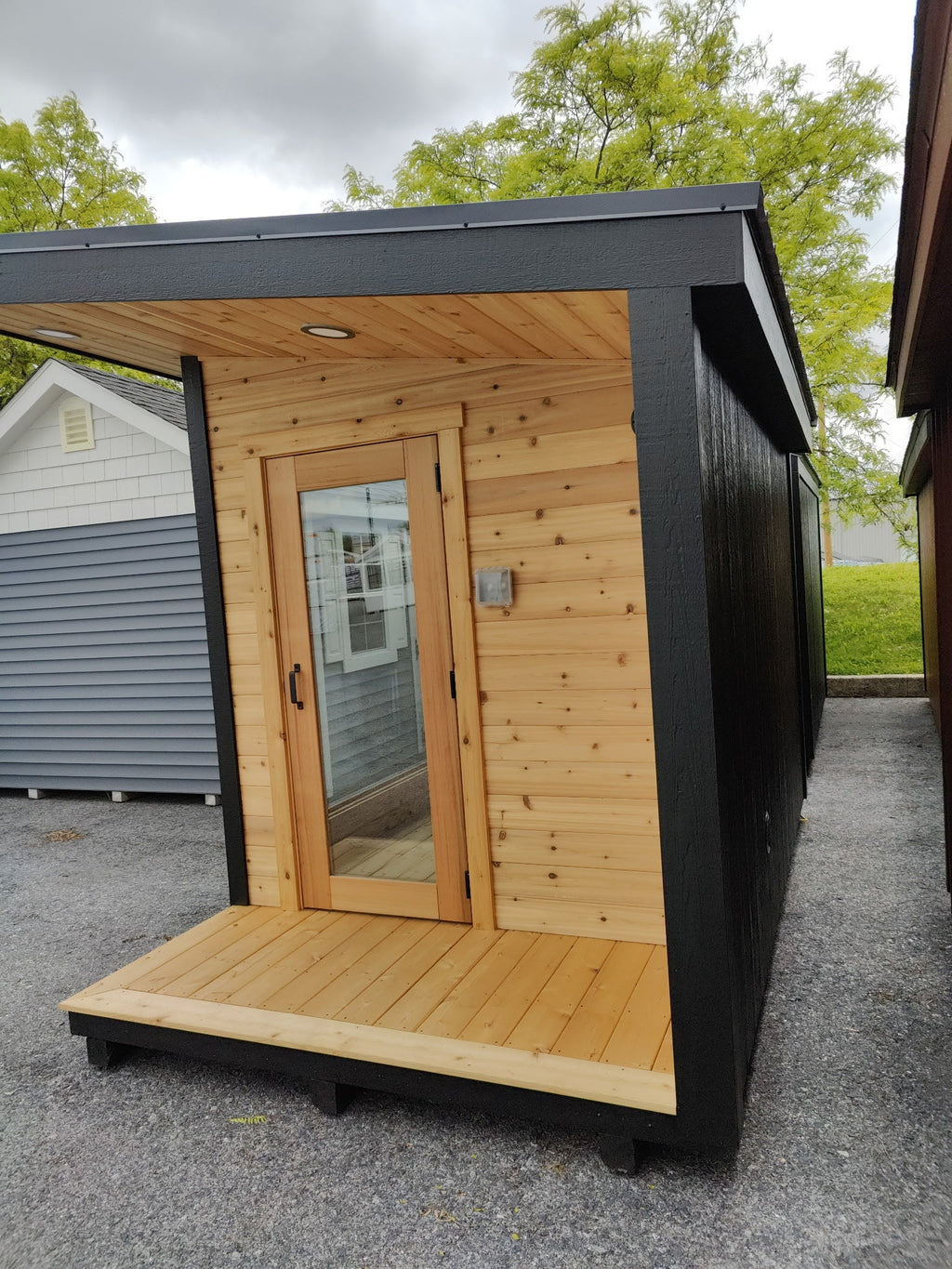 7x11 Modern Sauna