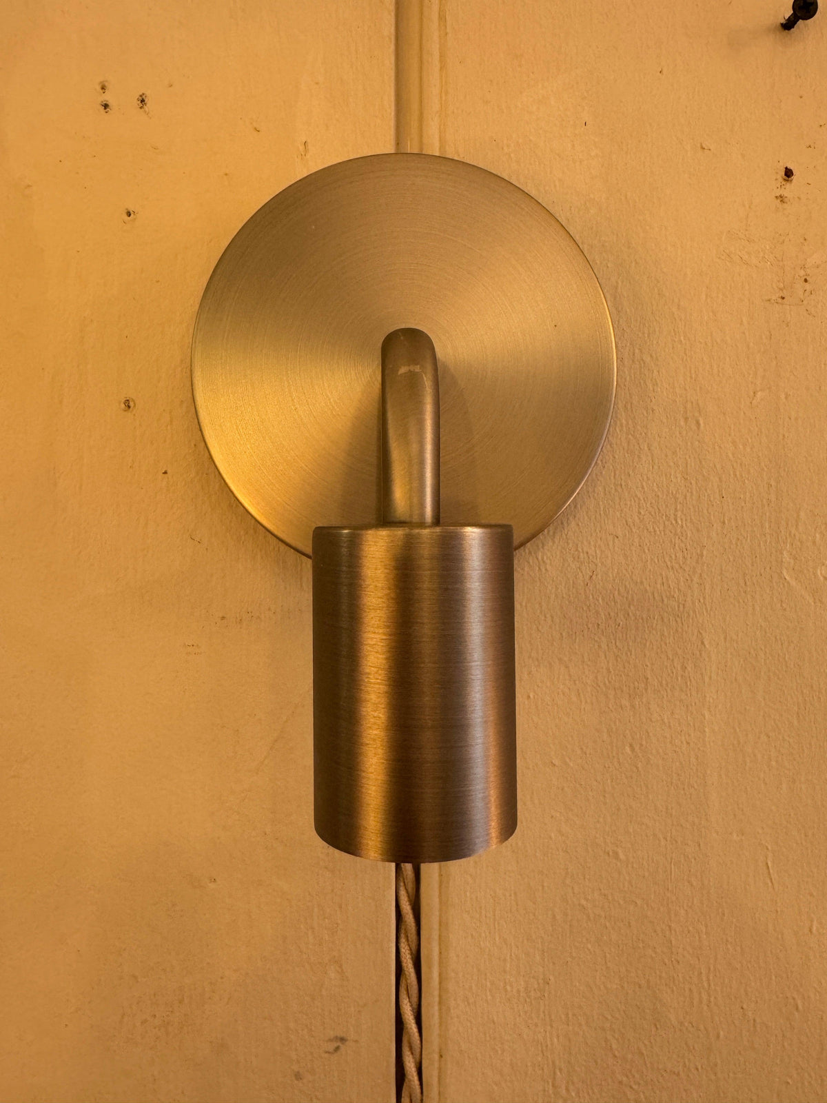 Modern Wall Light UK | Bedside, Hallway & Living Room Lighting