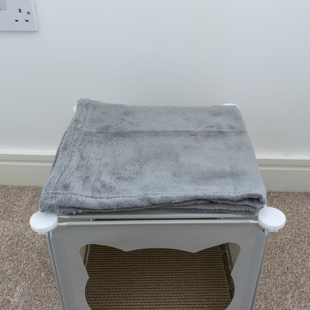 Kitty Cubby Cat Cube Play House MINI