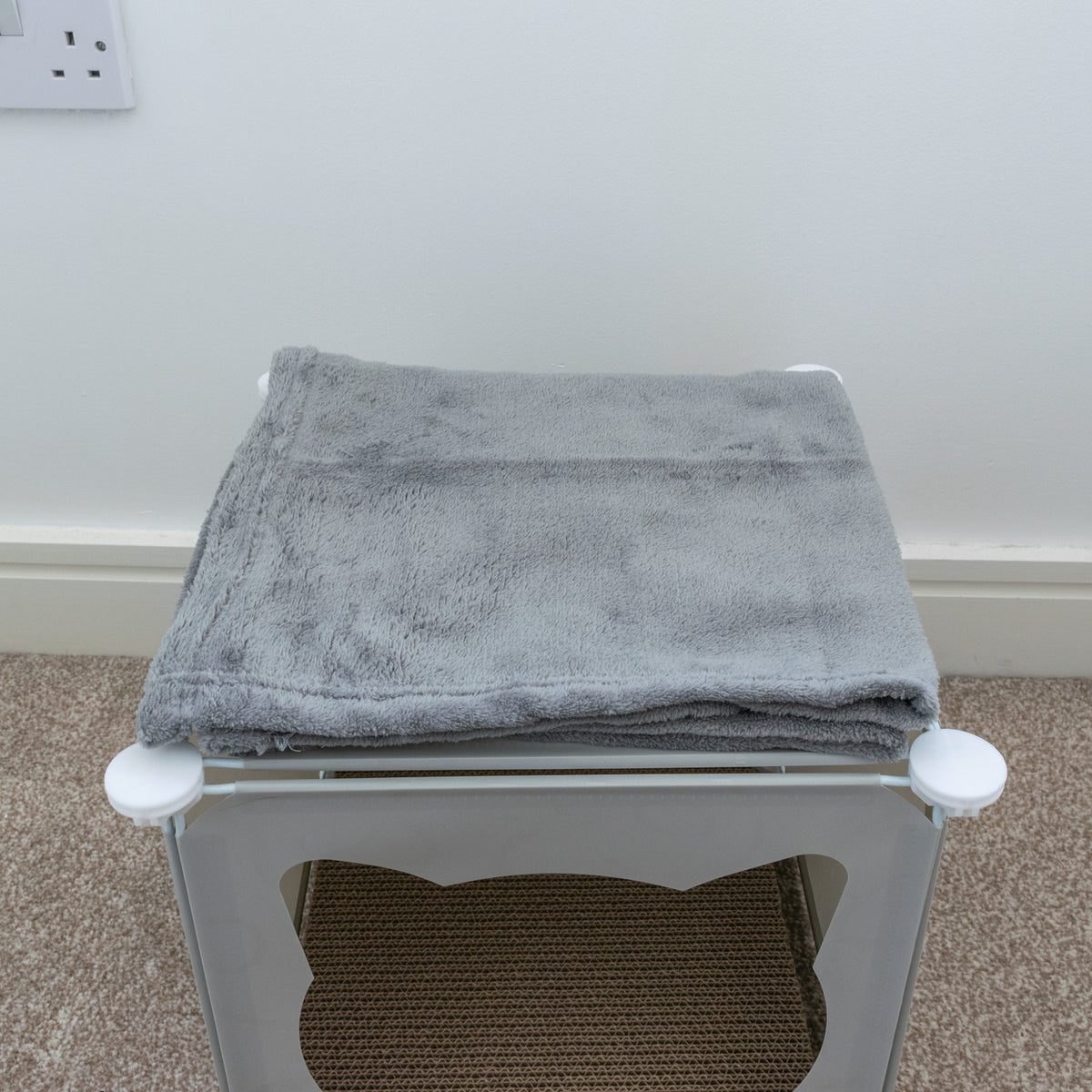 Kitty Cubby Cat Cube Play House MINI