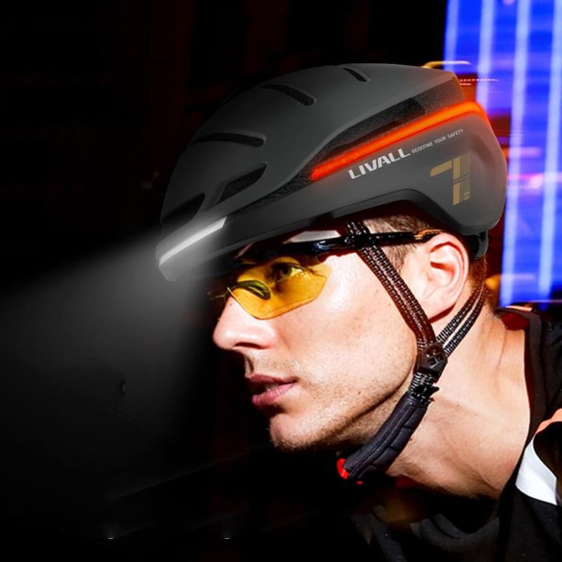 Livall EVO21 Smart Bike Helmet