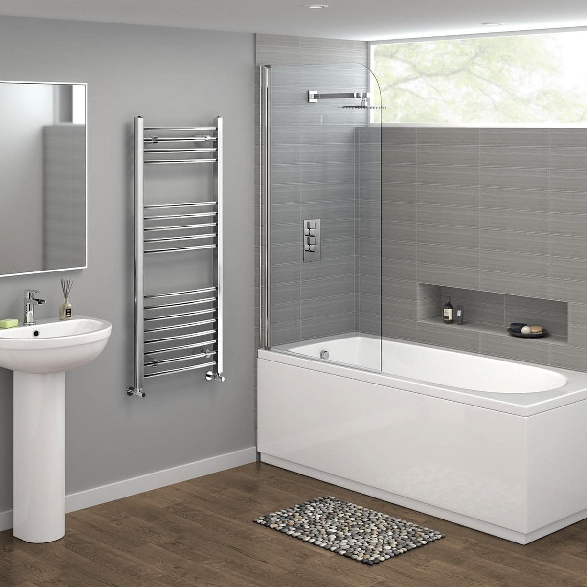 iBathUK Zypher Curved Heated Towel Rail Bathroom Radiator - Chrome