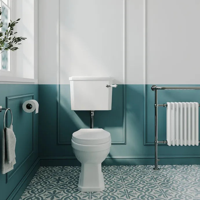 Hix Low Level Toilet With Cistern & Flush Pipe Kit - White