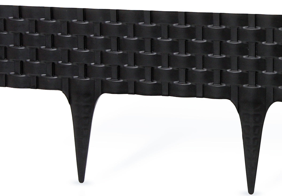 Lawn Edging, Plastic Palisade Rattan Effect, 2.4m, Black