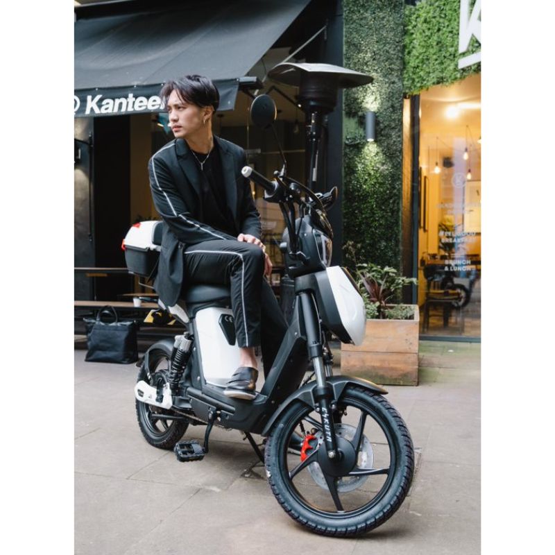 Eskuta SX-250 Series IV Tourer Moped Style EAPC Electric Bike